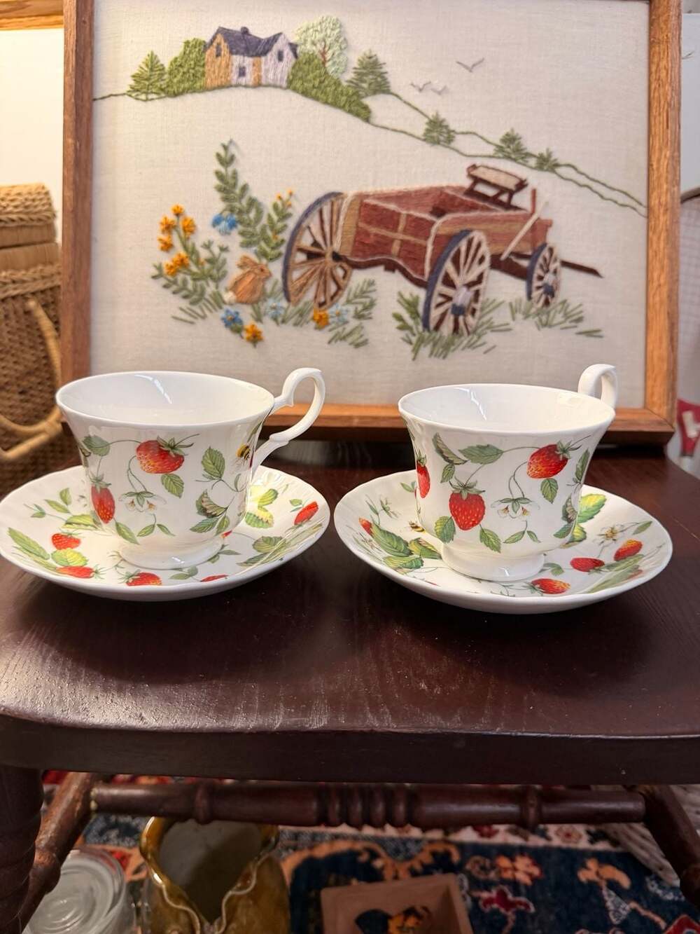 Strawberry Tea Cup & Saucer Set Roy Kirkham Vintage Fine Bone China England
